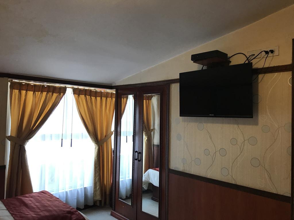 Hotel Inca Imperial Quito Zewnętrze zdjęcie
