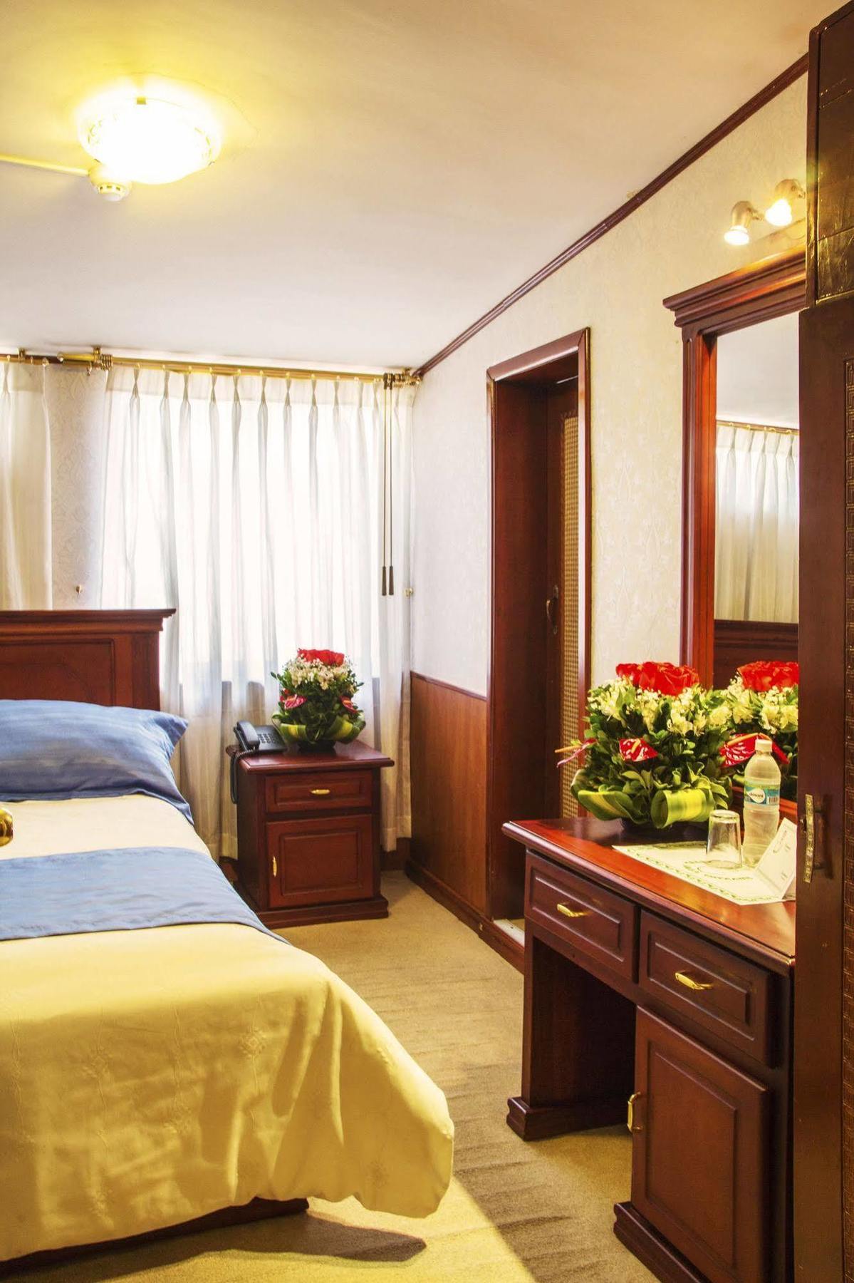 Hotel Inca Imperial Quito Zewnętrze zdjęcie